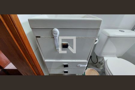 Apartamento para alugar com 92m², 2 quartos e 1 vaga Apartamento para alugar com 92m², 2 quartos e 1 vagaBanheiro