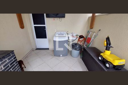 Apartamento para alugar com 92m², 2 quartos e 1 vaga Apartamento para alugar com 92m², 2 quartos e 1 vagaÁrea de Serviço