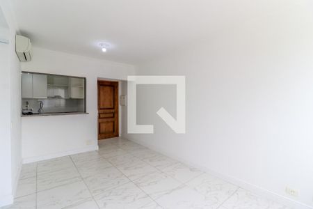 Sala de apartamento para alugar com 3 quartos, 74m² em Campo Belo, São Paulo