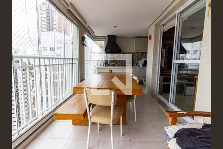 Varanda de apartamento à venda com 3 quartos, 93m² em Vila Regente Feijó, São Paulo