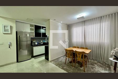 sala 1 de apartamento à venda com 2 quartos, 118m² em Heliópolis, Belo Horizonte
