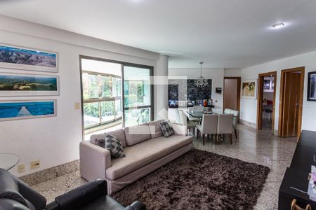Sala de apartamento à venda com 4 quartos, 170m² em Santa Lúcia, Belo Horizonte