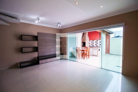 Sala de casa de condomínio para alugar com 3 quartos, 102m² em Boa Vista, Sorocaba