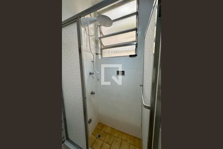 Banheiro  de apartamento à venda com 1 quarto, 41m² em Copacabana, Rio de Janeiro