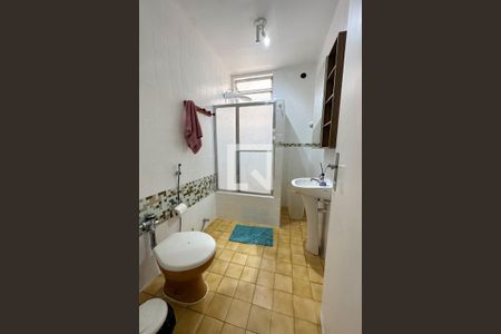 Banheiro  de apartamento à venda com 1 quarto, 41m² em Copacabana, Rio de Janeiro