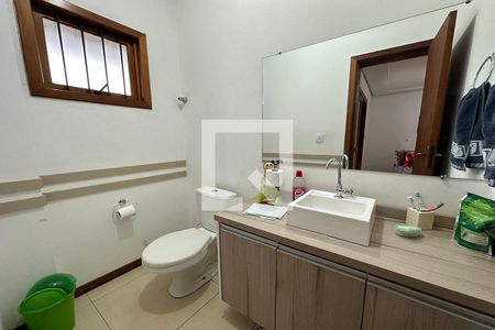 Banheiro de casa à venda com 3 quartos, 140m² em Feitoria, São Leopoldo