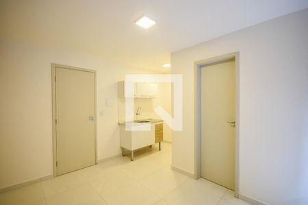 Kitnet de kitnet/studio para alugar com 1 quarto, 20m² em Vila Sonia, São Paulo