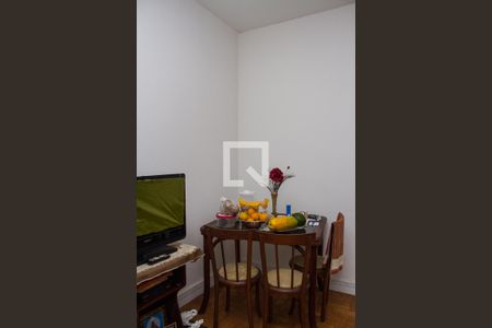 Apartamento à venda com 70m², 1 quarto e sem vagaSala