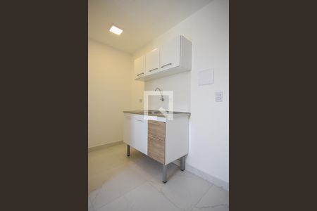 Cozinha de kitnet/studio para alugar com 1 quarto, 20m² em Vila Sonia, São Paulo