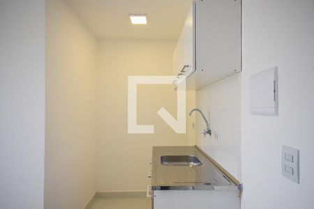 Cozinha de kitnet/studio para alugar com 1 quarto, 20m² em Vila Sonia, São Paulo