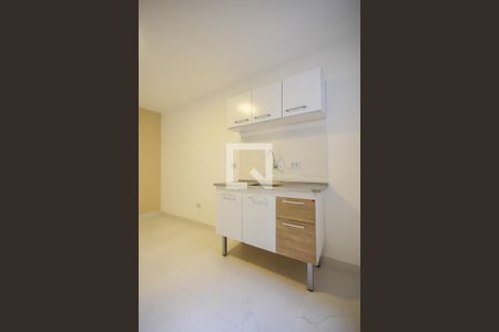 Cozinha de kitnet/studio para alugar com 1 quarto, 20m² em Vila Sonia, São Paulo