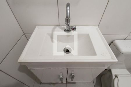 Banheiro de apartamento para alugar com 1 quarto, 30m² em Alto do Pari, São Paulo