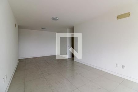 Sala de apartamento para alugar com 3 quartos, 131m² em Barra da Tijuca, Rio de Janeiro