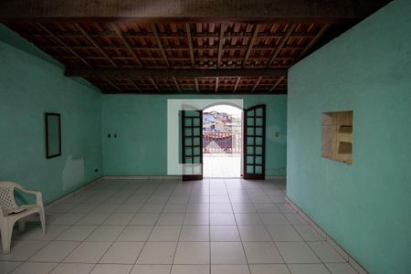 Casa para alugar com 300m², 2 quartos e 2 vagas Casa para alugar com 300m², 2 quartos e 2 vagasÁrea de Lazer