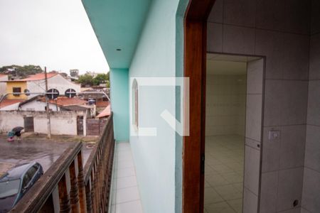 Casa para alugar com 300m², 2 quartos e 2 vagas Casa para alugar com 300m², 2 quartos e 2 vagasCozinha / Varanda