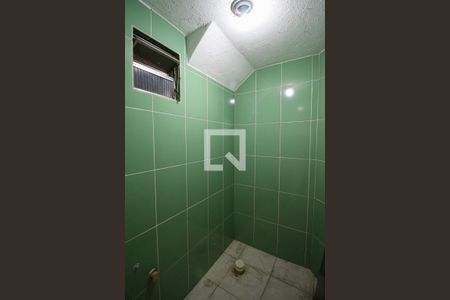 Casa para alugar com 300m², 2 quartos e 2 vagas Casa para alugar com 300m², 2 quartos e 2 vagasBanheiro / Social