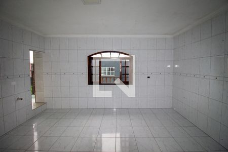 Casa para alugar com 300m², 2 quartos e 2 vagas Casa para alugar com 300m², 2 quartos e 2 vagasCozinha