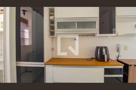 Apartamento à venda com 54m², 2 quartos e 1 vaga Apartamento à venda com 54m², 2 quartos e 1 vagaCozinha