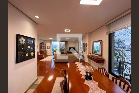 Sala de apartamento à venda com 4 quartos, 200m² em Brooklin Novo, São Paulo