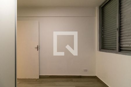 Quarto 1 de apartamento para alugar com 2 quartos, 50m² em Sumarezinho, São Paulo