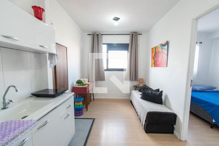 Sala/cozinha de apartamento à venda com 1 quarto, 28m² em Sé, São Paulo