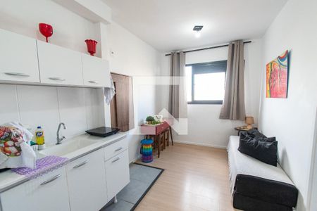 Sala/cozinha de apartamento à venda com 1 quarto, 28m² em Sé, São Paulo