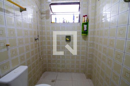 Banheiro de apartamento para alugar com 1 quarto, 35m² em Cristo Redentor, Porto Alegre