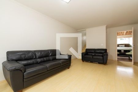 Sala de casa para alugar com 3 quartos, 230m² em Pilarzinho, Curitiba