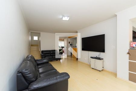 Sala de casa para alugar com 3 quartos, 230m² em Pilarzinho, Curitiba