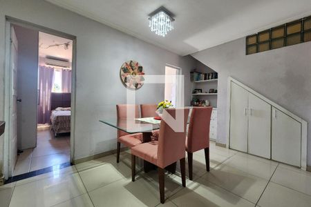 Sala de Jantar de casa para alugar com 2 quartos, 70m² em Barbalho, Salvador