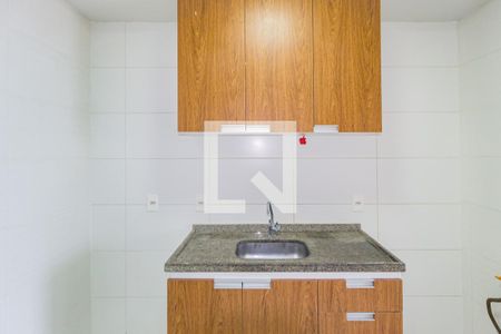 Sala/Cozinha de apartamento para alugar com 2 quartos, 59m² em Pari, São Paulo