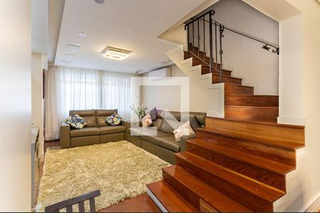 Casa à venda com 3 quartos, 154m² em Bosque da Saúde, São Paulo