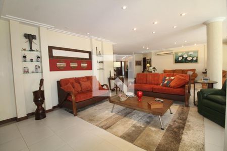 Sala de casa de condomínio à venda com 4 quartos, 673m² em Itanhangá, Rio de Janeiro