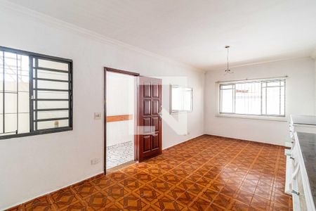 Sala de casa à venda com 5 quartos, 120m² em Vila Universitaria, São Paulo