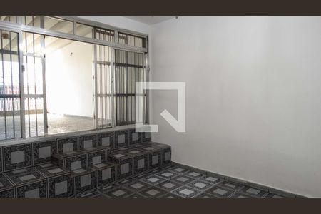 Sala de casa à venda com 3 quartos, 133m² em Veloso, Osasco