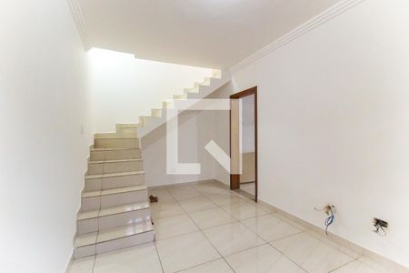 Sala de casa para alugar com 3 quartos, 156m² em Vila Progresso , São Paulo