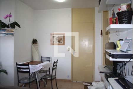 Sala de apartamento à venda com 2 quartos, 47m² em Jardim São Gabriel, Campinas