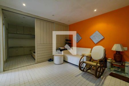 Sala de apartamento à venda com 2 quartos, 80m² em Barra da Tijuca, Rio de Janeiro