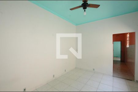 Sala de casa para alugar com 1 quarto, 41m² em Bento Ribeiro, Rio de Janeiro