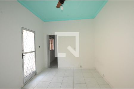 Sala de casa para alugar com 1 quarto, 41m² em Bento Ribeiro, Rio de Janeiro