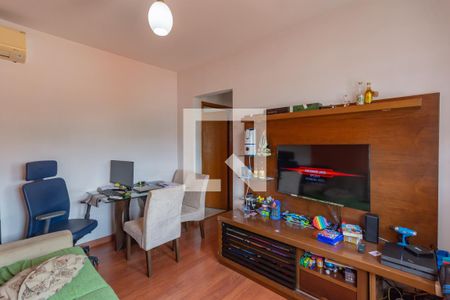 Sala de apartamento à venda com 2 quartos, 60m² em Planalto, Belo Horizonte