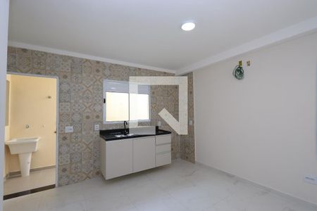 Cozinha de apartamento para alugar com 2 quartos, 37m² em Parque São Lucas, São Paulo