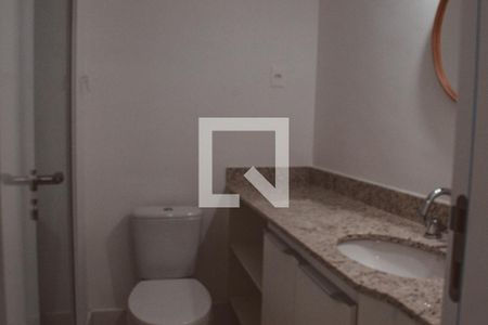 Banheiro  de apartamento à venda com 1 quarto, 27m² em Partenon, Porto Alegre