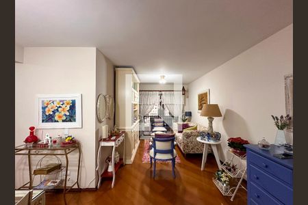 Sala de apartamento à venda com 3 quartos, 73m² em Campo Belo, São Paulo