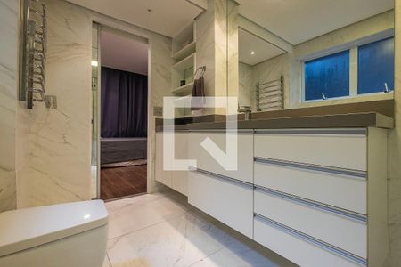 Apartamento para alugar com 110m², 3 quartos e 1 vaga Apartamento para alugar com 110m², 3 quartos e 1 vagaSuíte - Banheiro