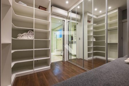 Apartamento para alugar com 110m², 3 quartos e 1 vaga Apartamento para alugar com 110m², 3 quartos e 1 vagaSuíte - Closet