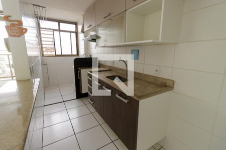 Cozinha de apartamento à venda com 2 quartos, 59m² em Badu, Niterói