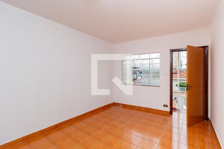 Sala de casa para alugar com 2 quartos, 72m² em Vila Bertioga, São Paulo