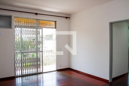 Apartamento à venda com 71m², 2 quartos e 1 vagaSala