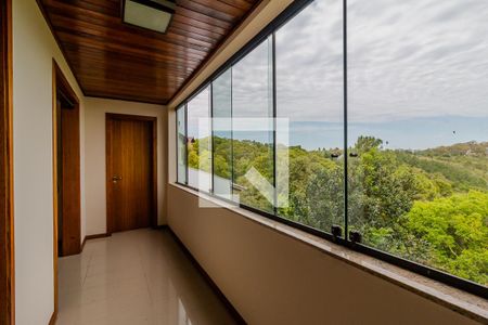 Sala - varanda de casa à venda com 3 quartos, 330m² em Teresópolis, Porto Alegre